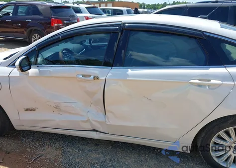 2016 Ford Fusion Energi Se Luxury from USA, damaged, VIN 3FA6P0PU0GR287306